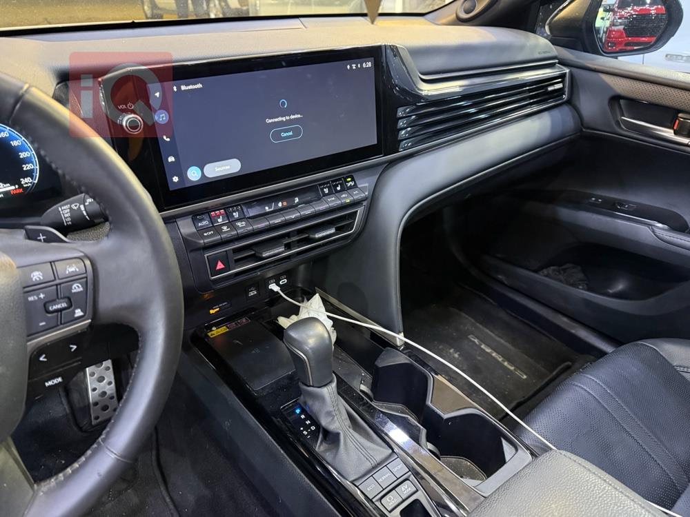 تۆیۆتا کامری